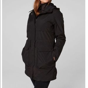 Helly Hansen W Boyne Parka in Black